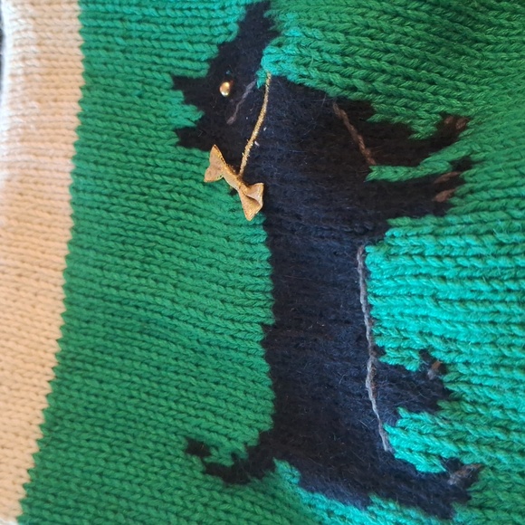 Red Hand Knitted Xmas Cardigan Size Med/ Large - Picture 9 of 10